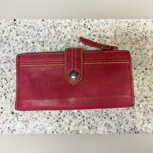 Pink leather Fossil wallet